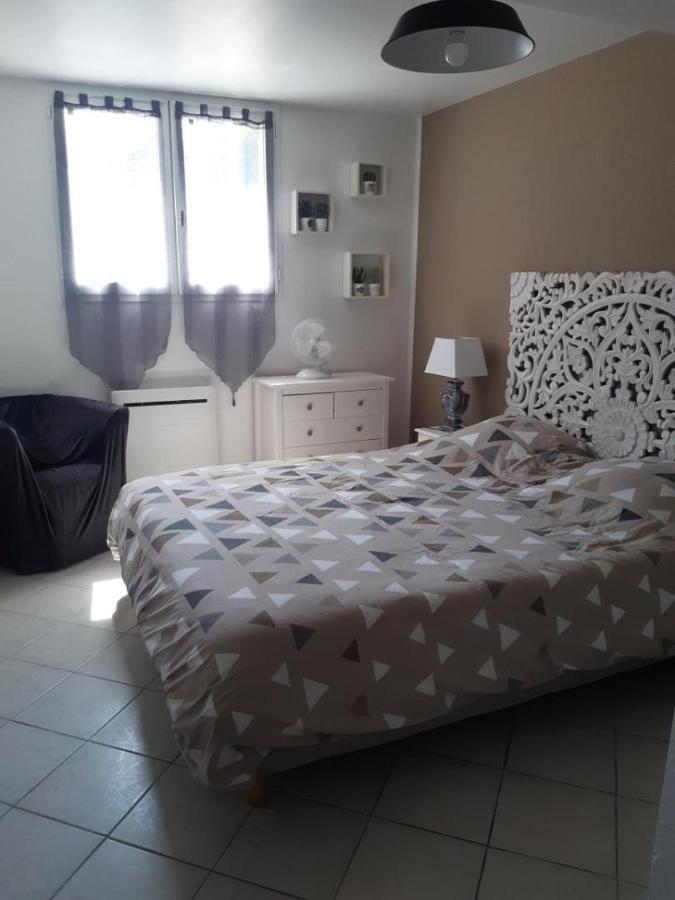 Appartement 3 Pieces Dans Maison Individuelle Entre Mer Et Montagnes Bouyon Ngoại thất bức ảnh